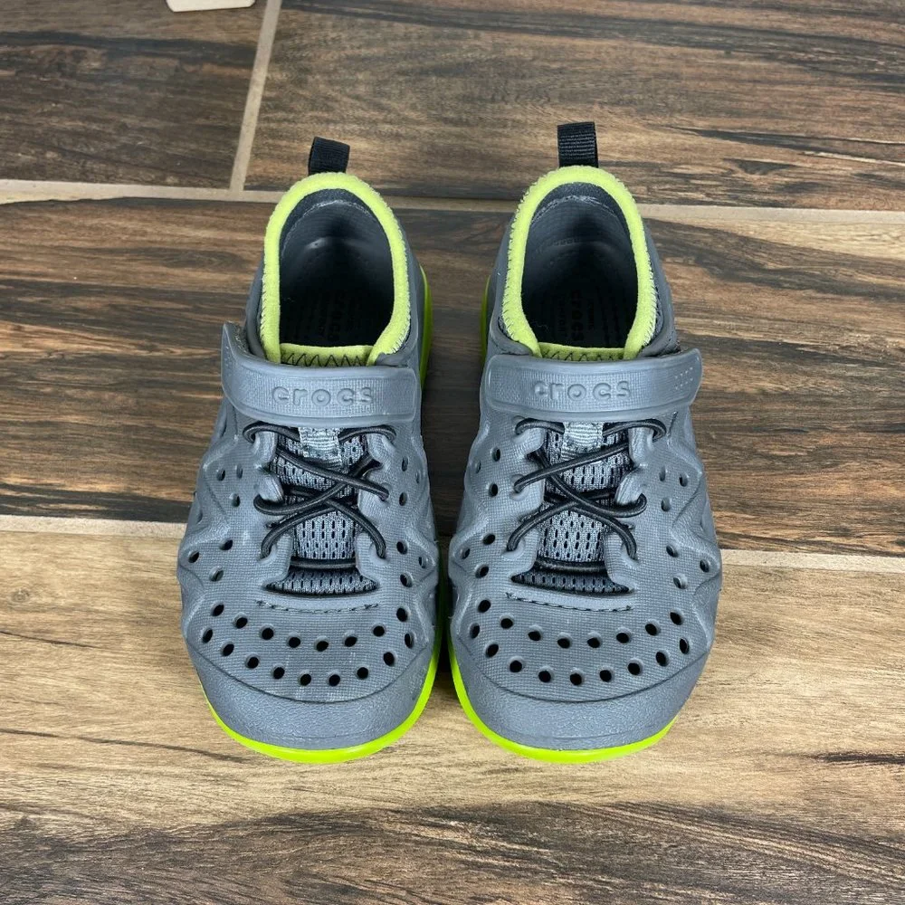 CROCS Swiftwater Play Shoe Little Girl's Size c12 Gray Green Water Sneakers